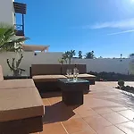 Alba Deluxe & Pool Villa *