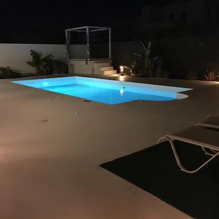 Alba Deluxe & Pool Βίλα