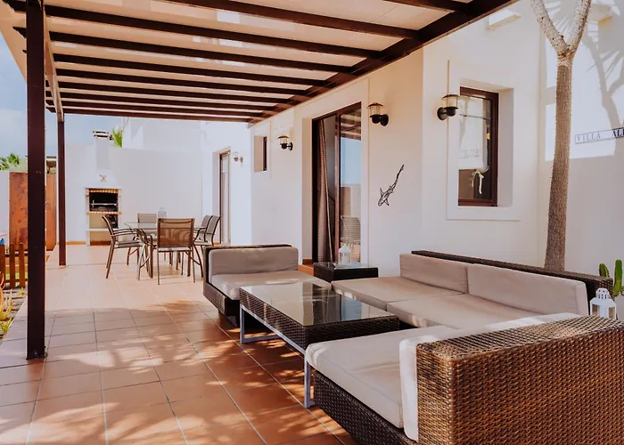 Villa Alba Deluxe & Pool *