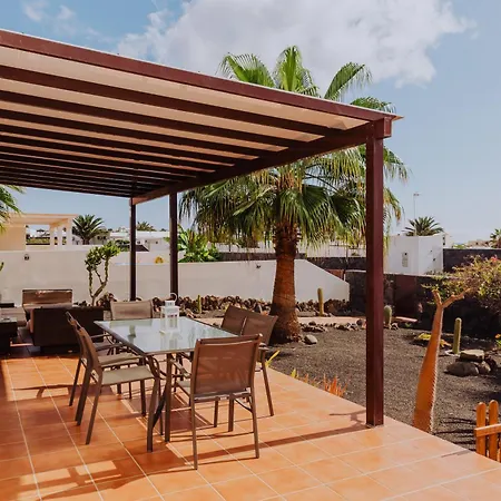 Vila Alba Deluxe & Pool *