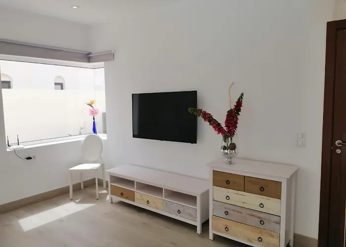 Alba Deluxe & Pool וילה *