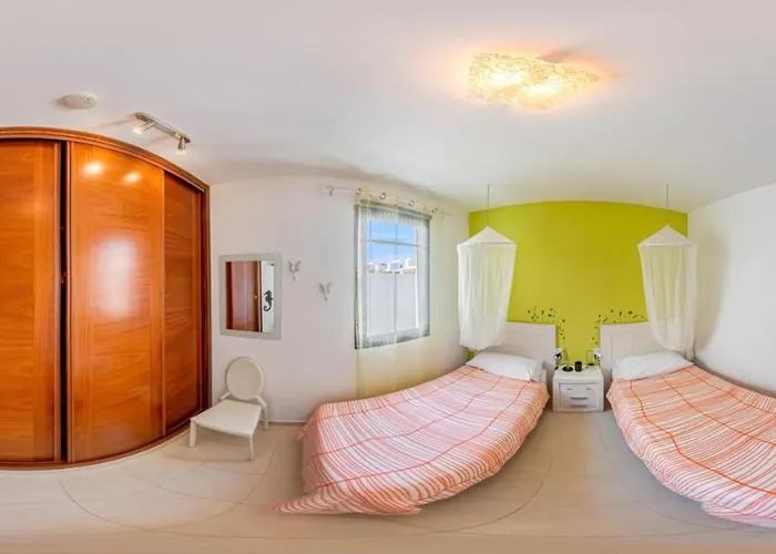 Alba Deluxe & Pool וילה *