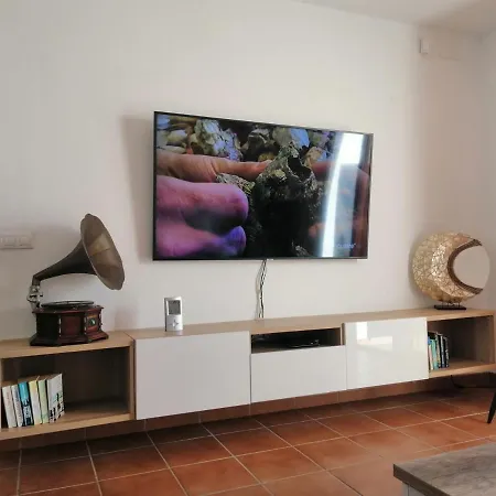 Alba Deluxe & Pool * بلايا بلانكا