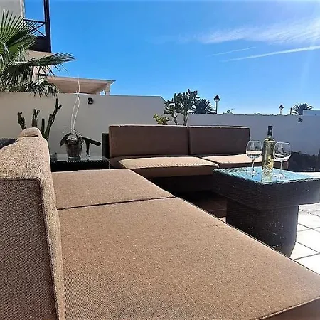 Alba Deluxe & Pool فيلة بلايا بلانكا