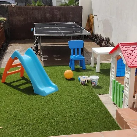 فيلة Alba Deluxe & Pool *