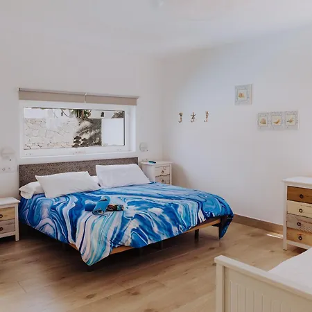 فيلة Alba Deluxe & Pool *