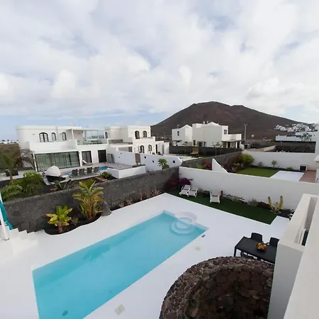 Alba Deluxe & Pool Βίλα