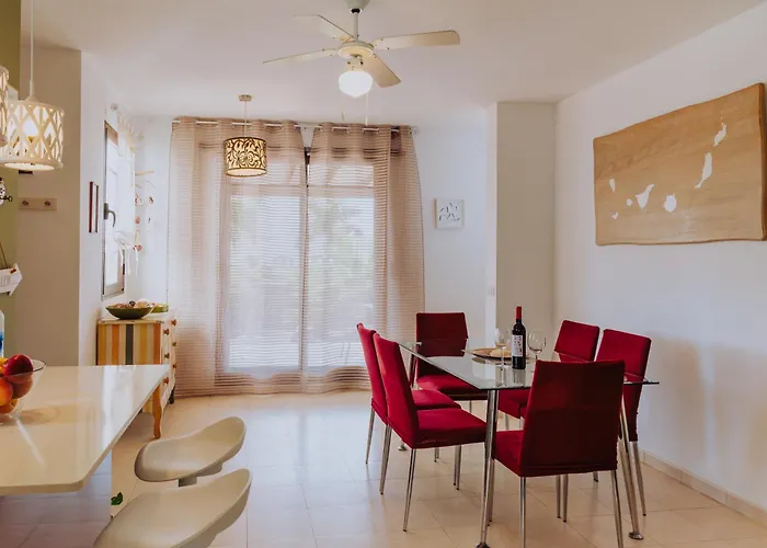 Alba Deluxe & Pool فيلة بلايا بلانكا