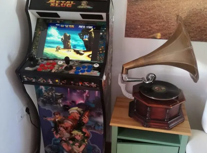 فيلة Alba Deluxe & Pool *